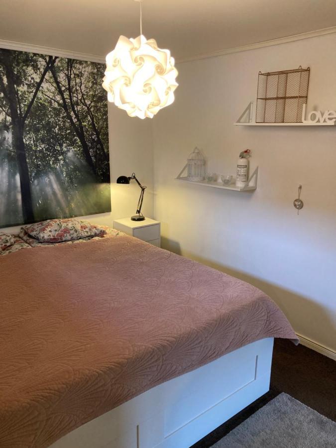 Fint Boende I Vackra Marielund Uppsala Kültér fotó